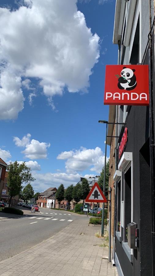 Panda Stella Apartment